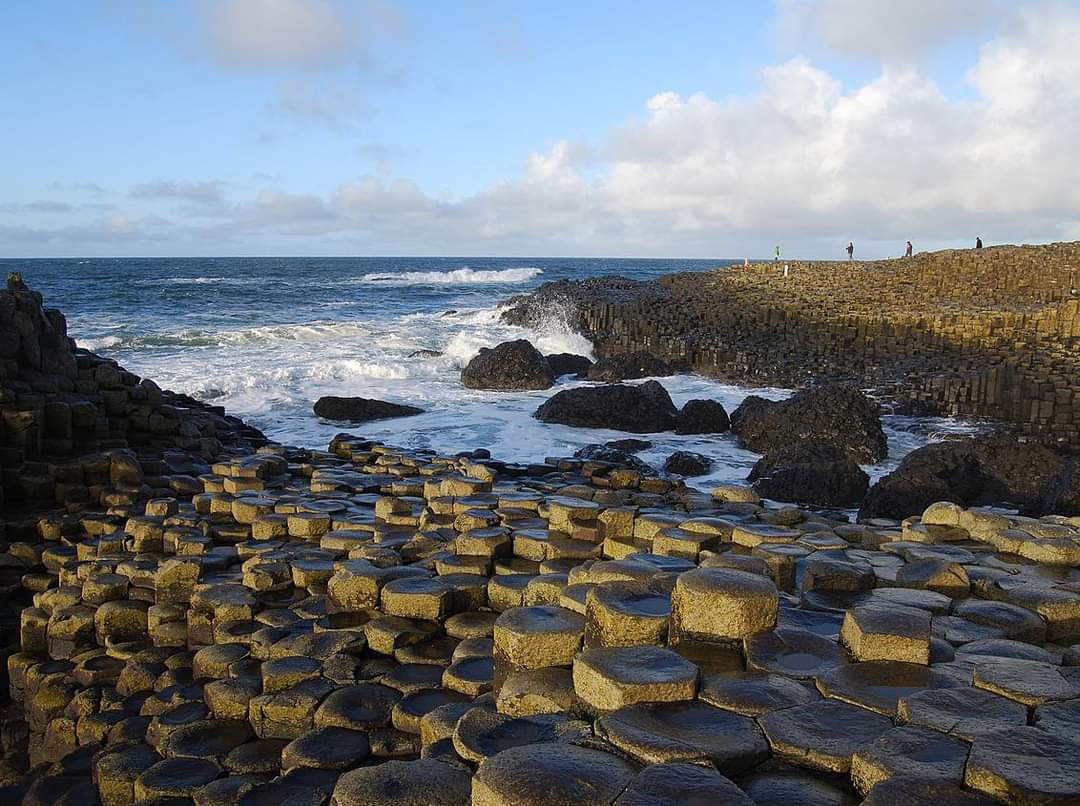 Private Giants Causeway and Northern Irish Highlights Tour
