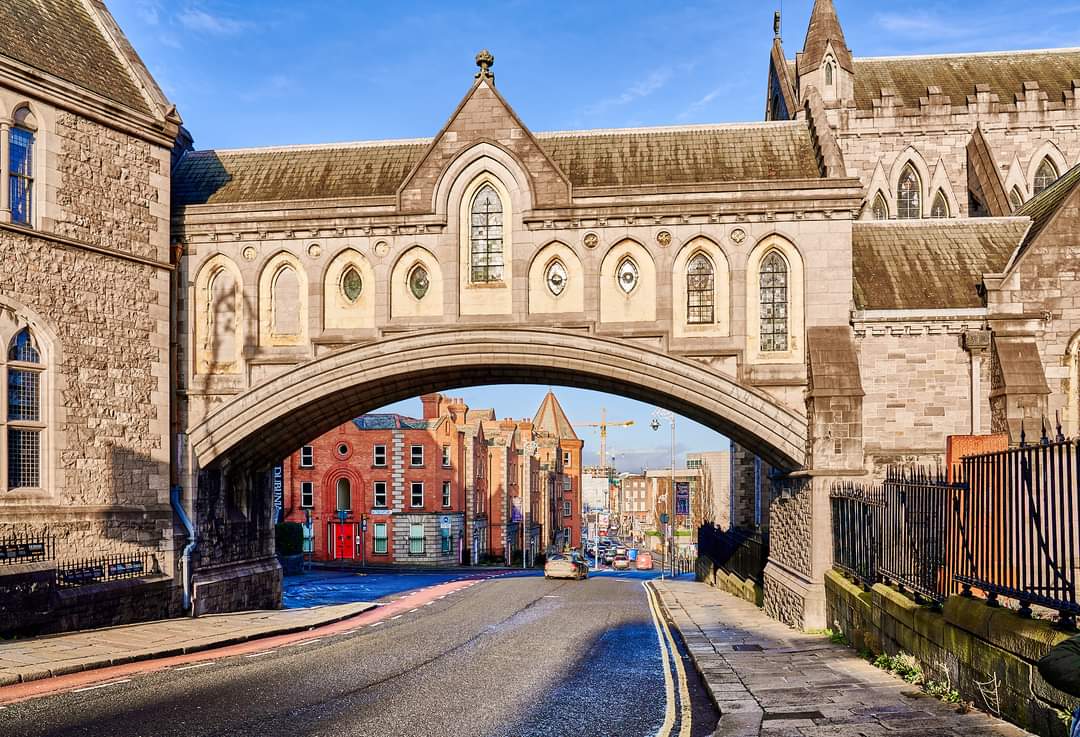 Private Dublin Driving Tour: From Dun Laoghaire Port and Dublin City