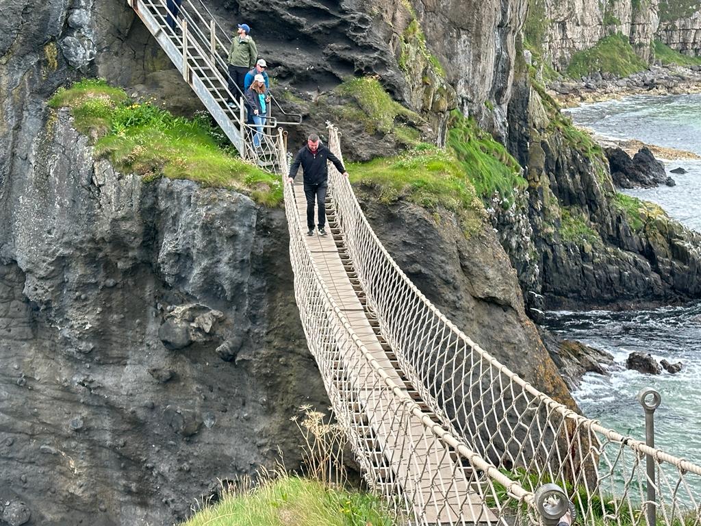 Private Giants Causeway and Northern Irish Highlights Tour
