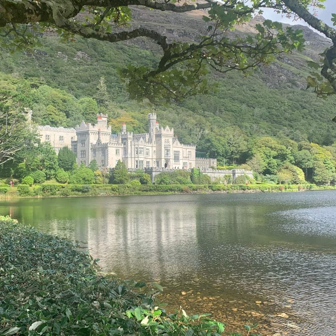 Galway City, Connemara and Kylemore Abbey