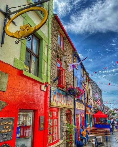 3 Day Tour of the West of Ireland: Cliffs of Moher, Galway and Connemara