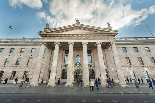 Deluxe Walking Tour of Dublin: 5 hour Private Walking Tour