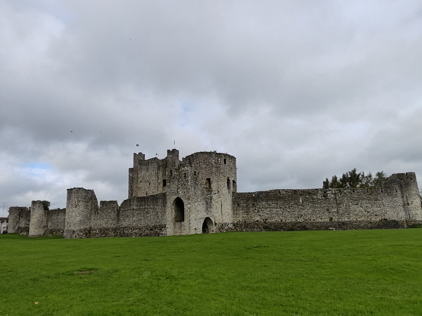 Boyne Valley Castles and Abbeys Private Tour